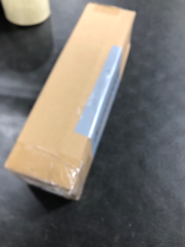 Photo 1 of Yelusonw 4 Sets LED Bottle Service Lights Rechargeable Bottle Service Sparklers Bottle Girl Lights for Nightclub Wedding Party Concert Event Outdoor (Gold).