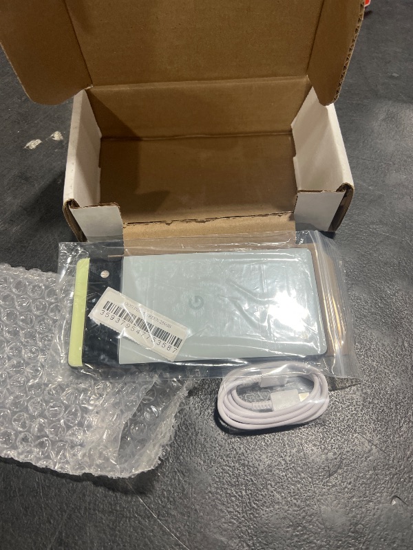 Photo 1 of Google Pixel 6 5G, US Version, 256GB, Sorta Seafoam- Unlocked (Renewed)