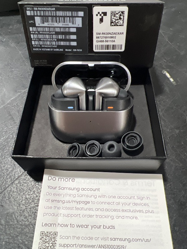 Photo 1 of Samsung Galaxy Buds 3 Pro AI True Wireless Bluetooth Earbuds, Noise Cancelling, Sound Optimization, Redesigned Comfort Fit, Silver [US Version, Amazon Exclusive, 2Yr Warranty]