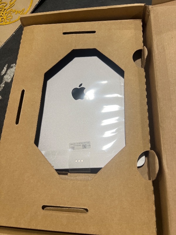 Photo 1 of 2022 Apple iPad Pro (12.9-inch, Wi-Fi, 256GB) - Space Gray (Renewed)