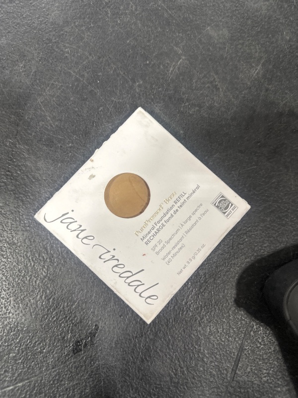 Photo 1 of Iredale Purepressed Base Pressed Mineral Powder Refill, Natural, 0.35 Ounce (Pack of 1)