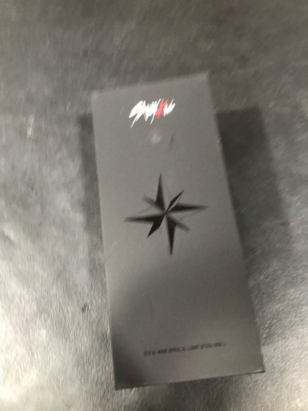 Photo 1 of Stray Kids - Official Light Stick Ver.2