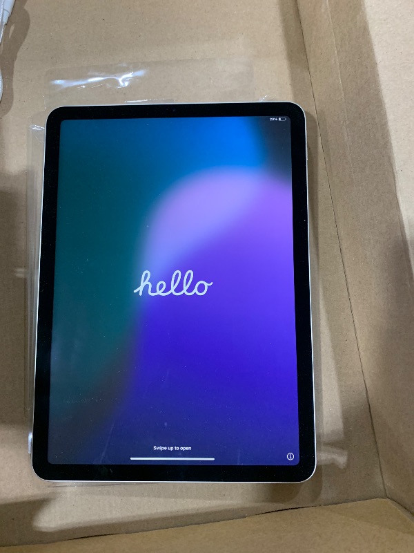 Photo 1 of 2022 Apple iPad Air (10.9-inch, Wi-Fi, 256GB) - Starlight (Renewed)