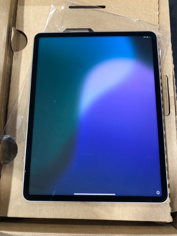 Photo 1 of 2022 Apple iPad (12.9-inch, Wi-Fi, 512GB) - Space Gray (Renewed)