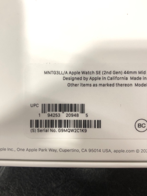 Photo 1 of Apple Watch SE (2nd Gen) (GPS + Cellular