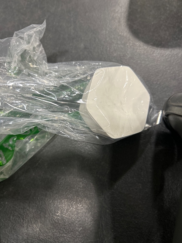 Photo 1 of Xfinity xFi WiFi Range Extending Pods - Compatible With Xfinity Rented Routers (1-pack, White)