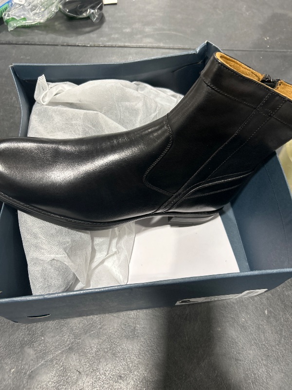 Photo 1 of Florsheim Men's Medfield Plain Toe Zip Boot Fashion, Black, 11