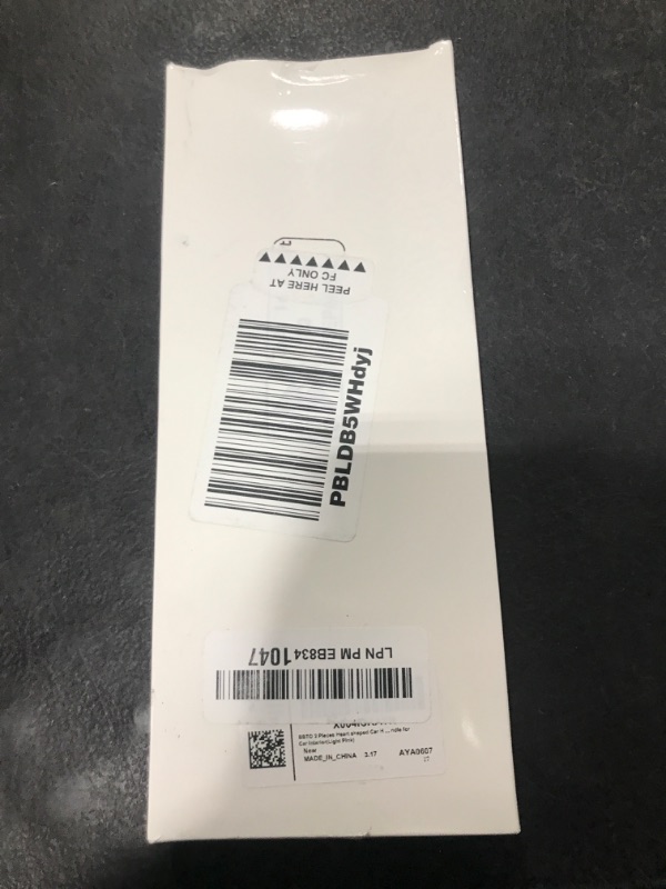 Photo 1 of BBTO 2 Pieces Heart shaped Car Handle Straps Drift Charm Rear Bumper Warning Ring Decor Subway Bus Broken Heart Handle for Car Interior(Light Pink)