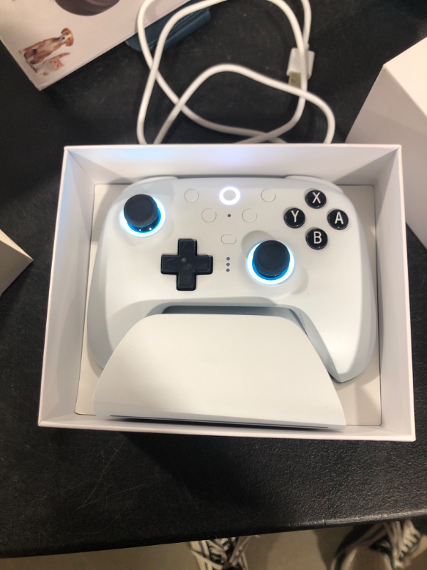 Photo 1 of 8Bitdo Ultimate 2 Bluetooth Controller for Switch & Windows PC, Switch Pro Controller with TMR Joysticks, Switchable Hall Effect/Tactile Triggers, Vibration and Motion Control, RGB Fire Ring, White