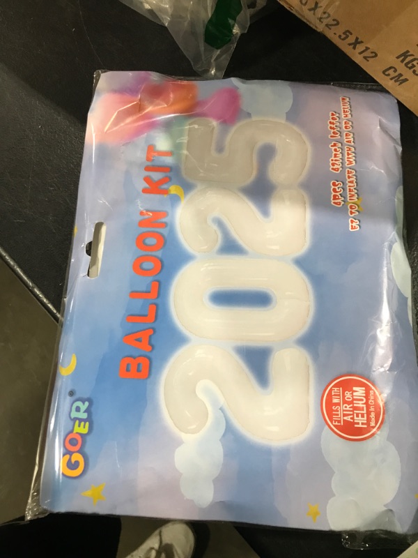 Photo 1 of GOER 42 Inch 2025 Foil Number Balloons for 2025 New Year Eve Festival Party Supplies Graduation Decorations (White)