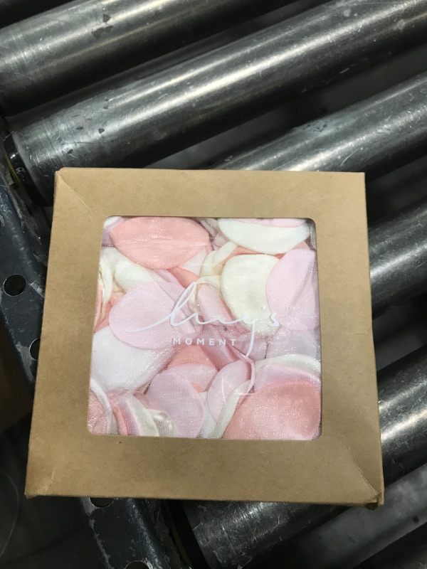 Photo 1 of Ling's Moment Rose Petals, Silk Flower Petals for Wedding/Aisle/Flower Girl Baskets/Table Centerpiece Décor,etc.Pink Blush 200pcs