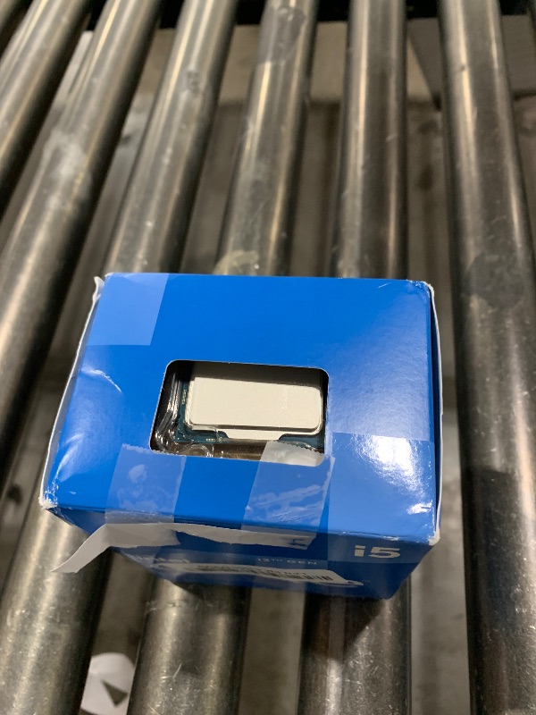 Photo 1 of Intel Core i5-12400F Alder Lake CPU LGA 1700 2.5 GHz 6-Core 65W 18MB Cache Desktop Processor
