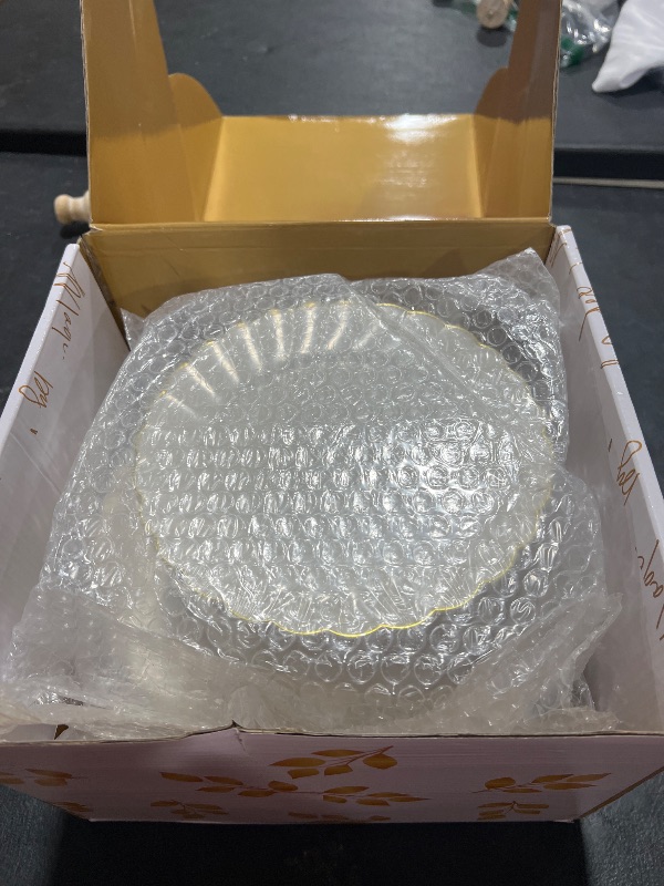 Photo 1 of gold elegant set of plates 