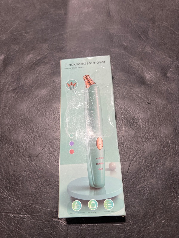 Photo 1 of black head remover