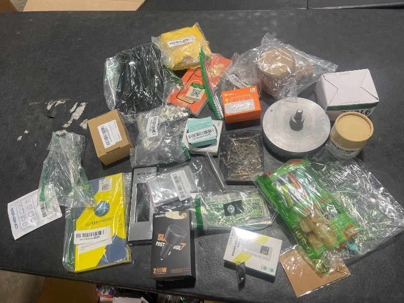 Photo 1 of bag of mixed items 