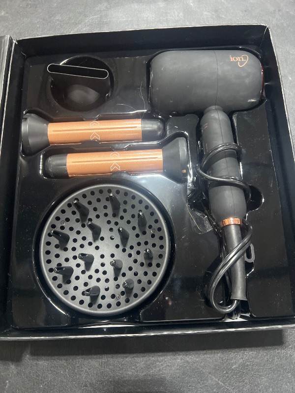 Photo 1 of ion Luxe 4in1 Autowrap™ Airstyler Interchangeable Hair Dryer & Curler for All Hair Types
