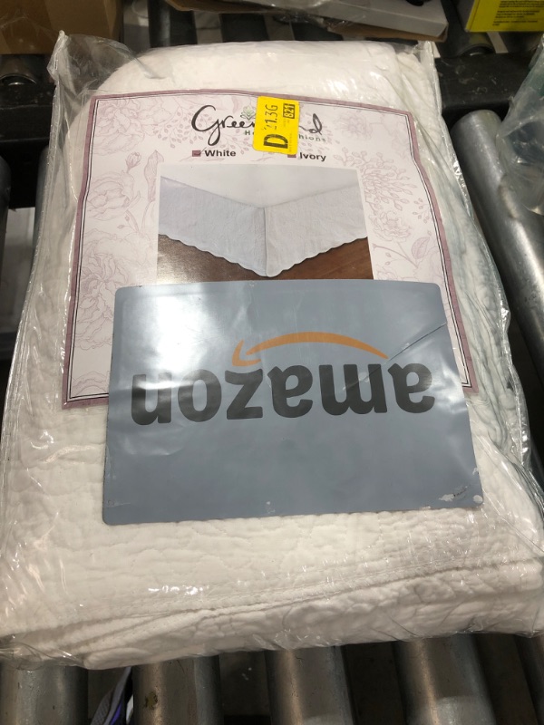 Photo 1 of Greenland Home Paisley Quilted Bed Skirt, Queen, White