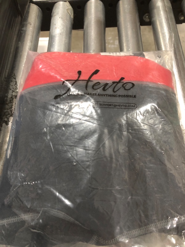 Photo 1 of Hevto Kids Wetsuit Shorty Boys Girls Youth 2mm Neoprene Short Wet Suit in Cold Water for Swimming Snorkeling Surfing Diving (K1S-Red, 12)