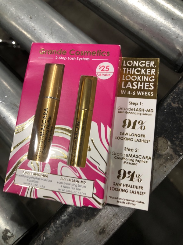 Photo 1 of Grande Cosmetics 2 Step Lash System Gift Set