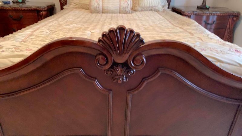 Photo 1 of QUEEN SIZE CLAWFOOT MARBLE ACCENT POST BED FRAME