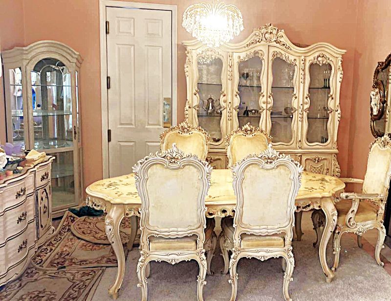 Photo 1 of FRENCH PROVINCIAL HAND PAINTED DINING TABLE W 4
ARMLESS CHAIRS & 1 ARM CHAIR MEASURES WITHOUT LEAF 67“ x 43“ H 29 3/4” LEAF 18”