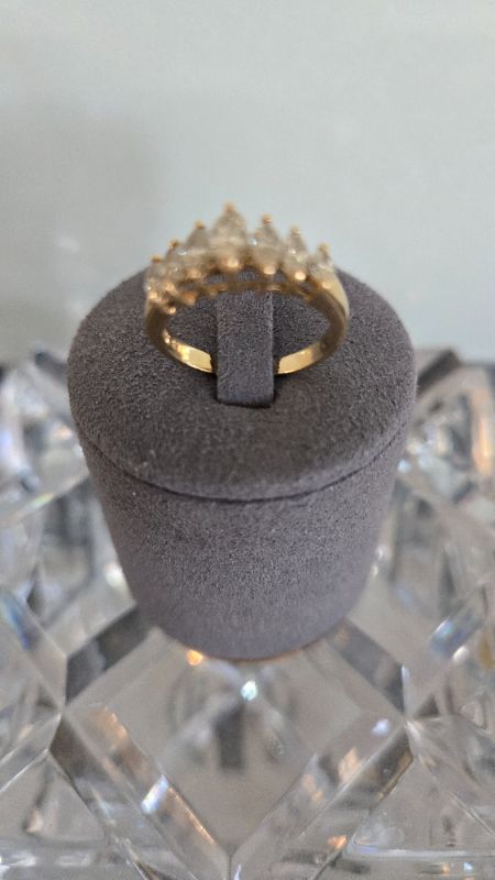 Photo 1 of 14K YELLOW GOLD W 1 CT MARQUEE DIAMOND RING-3G SIZE 6