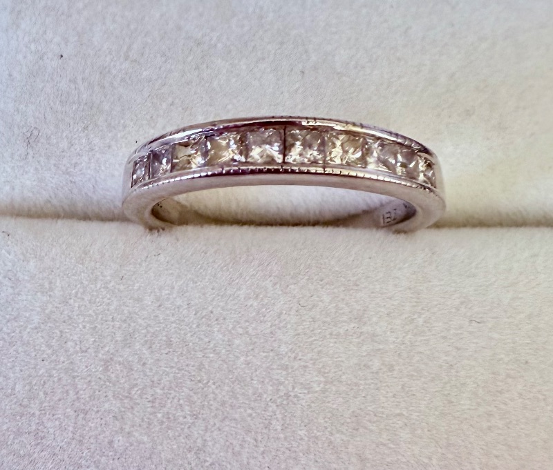 Photo 1 of 14K WHITE GOLD W. 3/4 CT PRINCESS CUT DIAMOND RING-2.96G SIZE 5 1/2