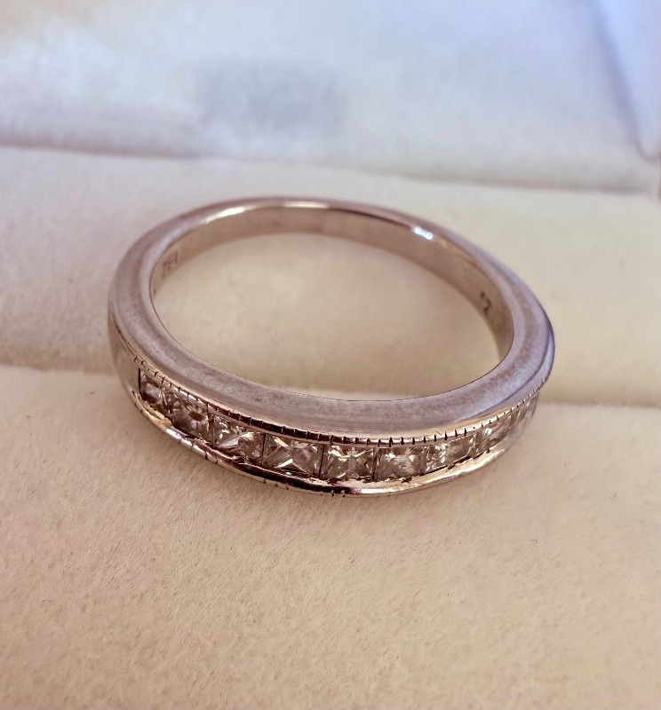Photo 1 of 14K WHITE GOLD W. 3/4 CT PRINCESS CUT DIAMOND RING-2.96G SIZE 5 1/2