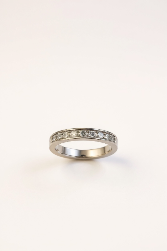 Photo 1 of 14K WHITE GOLD W. 3/4 CT PRINCESS CUT DIAMOND RING-2.96G SIZE 5 1/2 #2