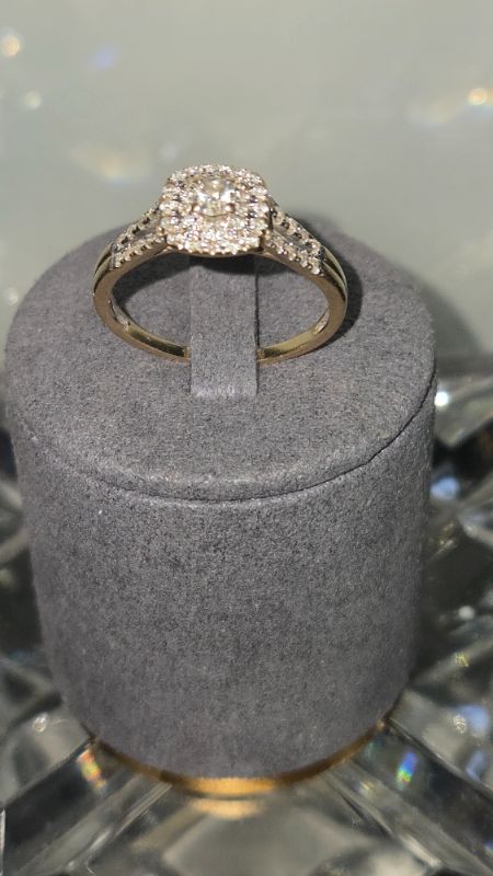 Photo 1 of 14K YELLOW GOLD W. .50CT DIAMOND RING-3G SIZE 9