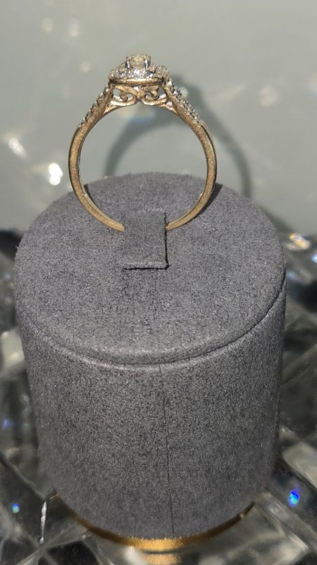 Photo 1 of 14K YELLOW GOLD W. .50CT DIAMOND RING-3G SIZE 9