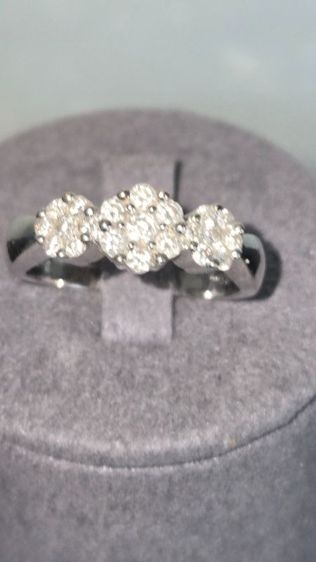 Photo 1 of 14K WHITE GOLD W. .50CT DIAMOND RING-4G SIZE 6 3/4