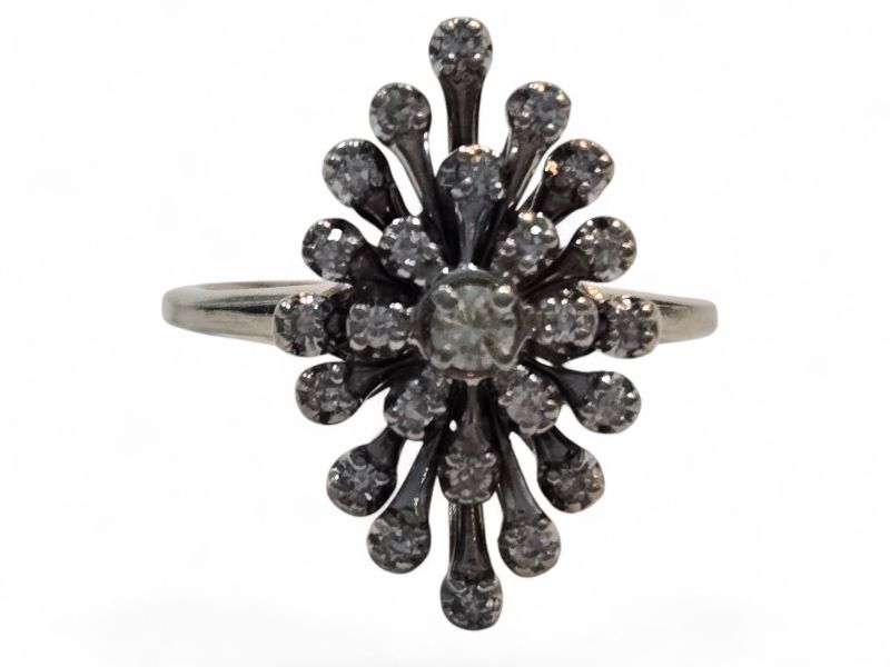 Photo 1 of 14K WHITE GOLD W. .65CT DIAMOND RING-4G SIZE 5 1/2 #9