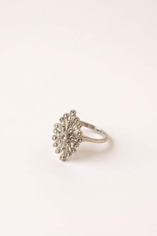 Photo 1 of 14K WHITE GOLD W. .65CT DIAMOND RING-4G SIZE 5 1/2 #9