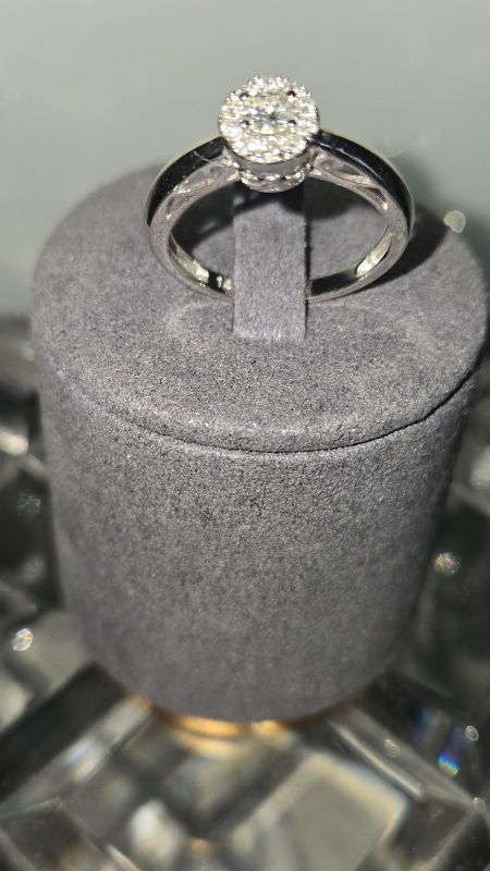 Photo 1 of 14K WHITE GOLD W. .25CT DIAMOND RING-2.56G SIZE 6 3/4