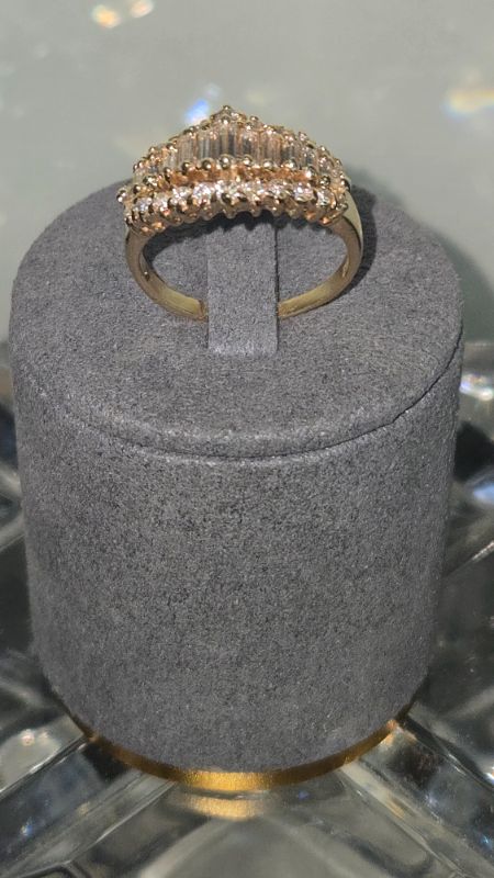 Photo 1 of 14K YELLOW GOLD W.1.25CT DIAMOND RING-4.5G SIZE 7