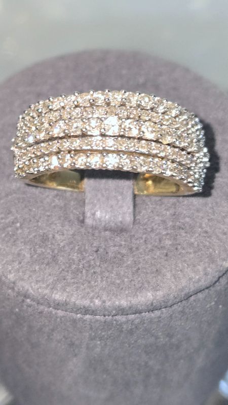 Photo 1 of 14k YELLOW GOLD W. 1.5CT DIAMOND RING-5G SIZE 7
