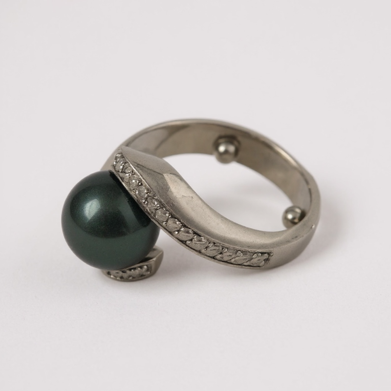Photo 1 of 14K WHITE GOLD W. 9.5 TAHITIAN PEARL & .50CT DIAMOND RING-6.86G SIZE 4 #18