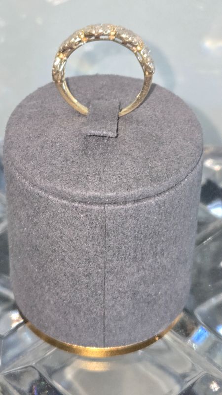 Photo 1 of 14K YELLOW GOLD W. 1CT DIAMOND RING-3G SIZE 5