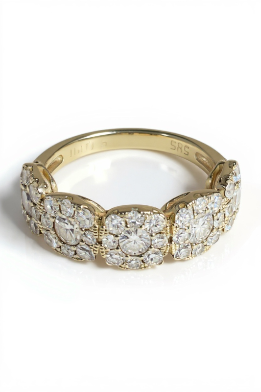 Photo 1 of 14K YELLOW GOLD W. 1CT DIAMOND RING-3G SIZE 5 #21