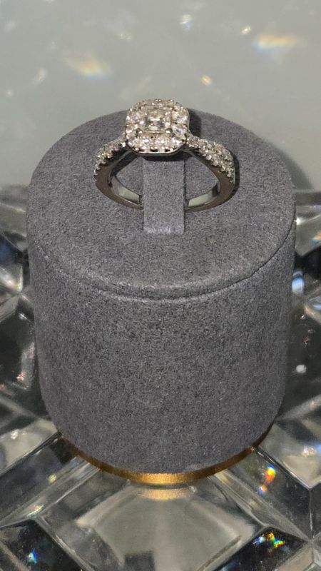 Photo 1 of 14K WHITE GOLD W. 1CT DIAMOND RING-4G SIZE 5 1/2