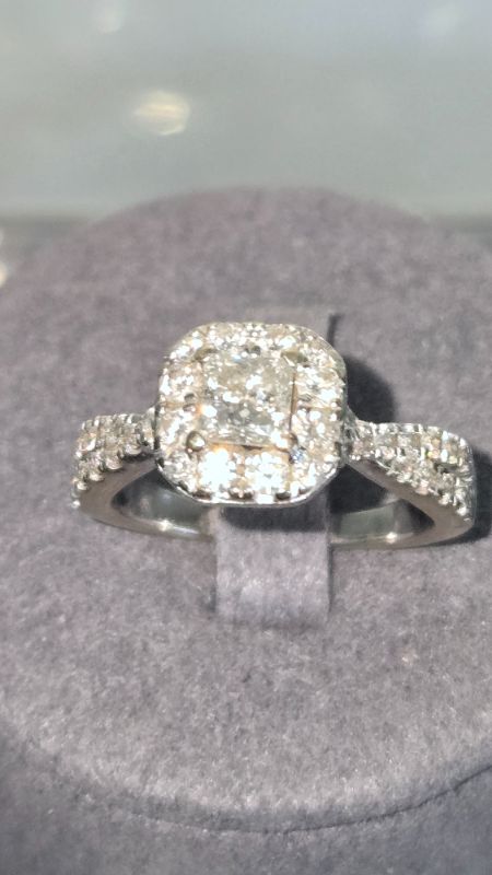 Photo 1 of 14K WHITE GOLD W. 1CT DIAMOND RING-4G SIZE 5 1/2