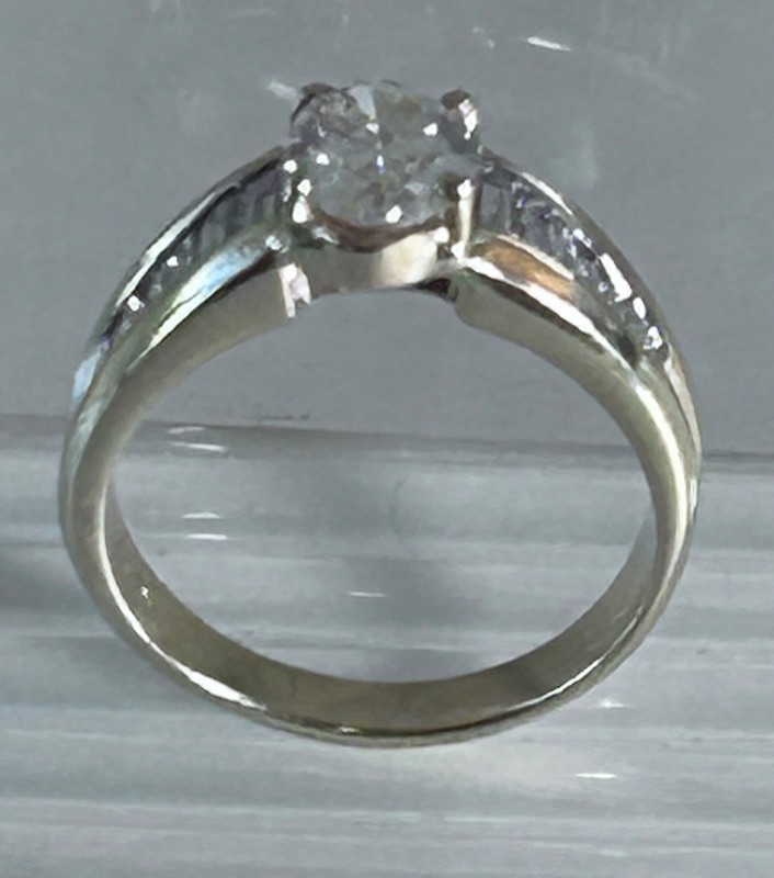 Photo 1 of 14K YELLOW GOLD W. 1CT OVAL DIAMOND & .50CT BAGUETTE DIAMOND RING-4.4G SIZE 6 #27