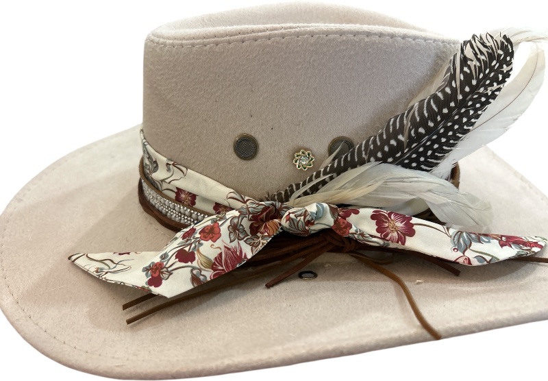 Photo 1 of NEW- MENS/WOMENS WESTERN STYLE HAT SIZE MED/L