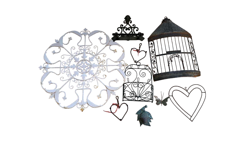 Photo 1 of METAL YARD WALL DECOR