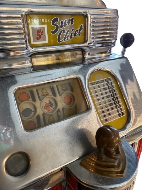 Photo 8 of CLASSIC ANTIQUE CIRCA 1949-1955 O.D.  JENNINGS  "SUN CHIEF" NICKLE SLOT MACHINE (15” x 16” H27”)