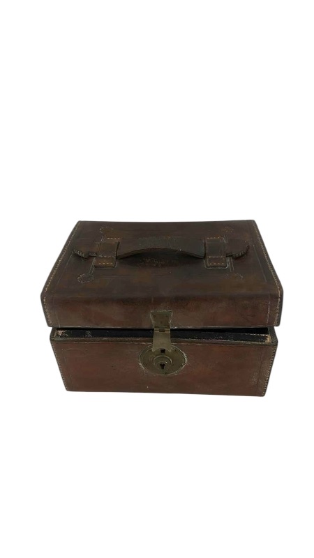 Photo 2 of ANTIQUE WALNUT APOTHECARY SHIPS' DOCTOR MEDICINE CHEST (7 1/2” x 5 1/2” x H5 1/2”)