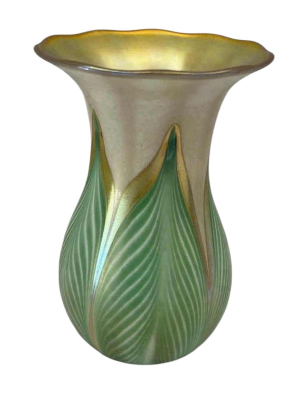 Photo 1 of 1901-1924 QUEZAL ART GLASS "PULLED FEATHER" VASE  H5.5” 