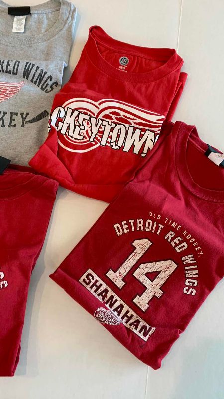 Photo 1 of 5-NHL HOCKEY DETROIT RED WINGS TSHIRTS SIZE 2XL