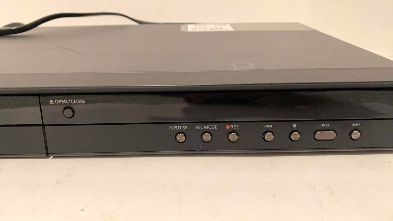Photo 1 of SAMSUNG DVD PLAYER MODEL DVD-R155